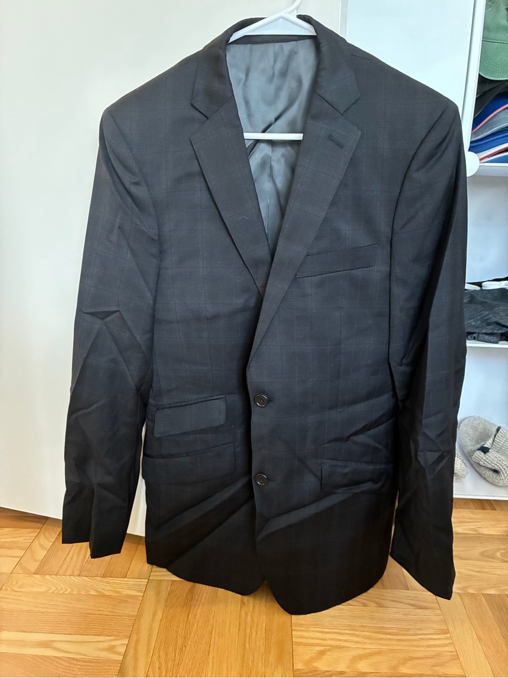 TALLIA Men's Dark Charcoal Windowpane Two-Button Blazer